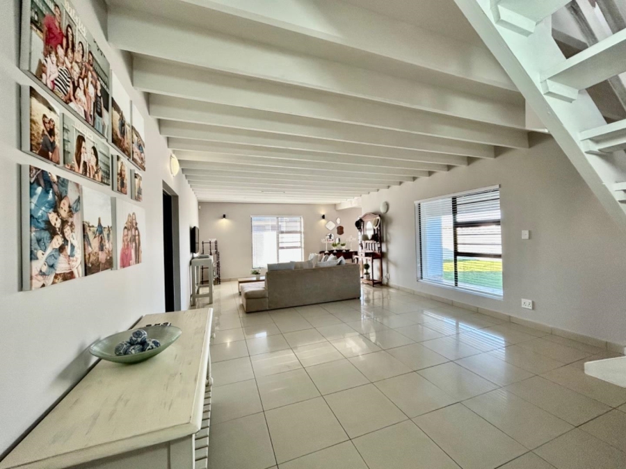 4 Bedroom Property for Sale in Fountains Estate Eastern Cape